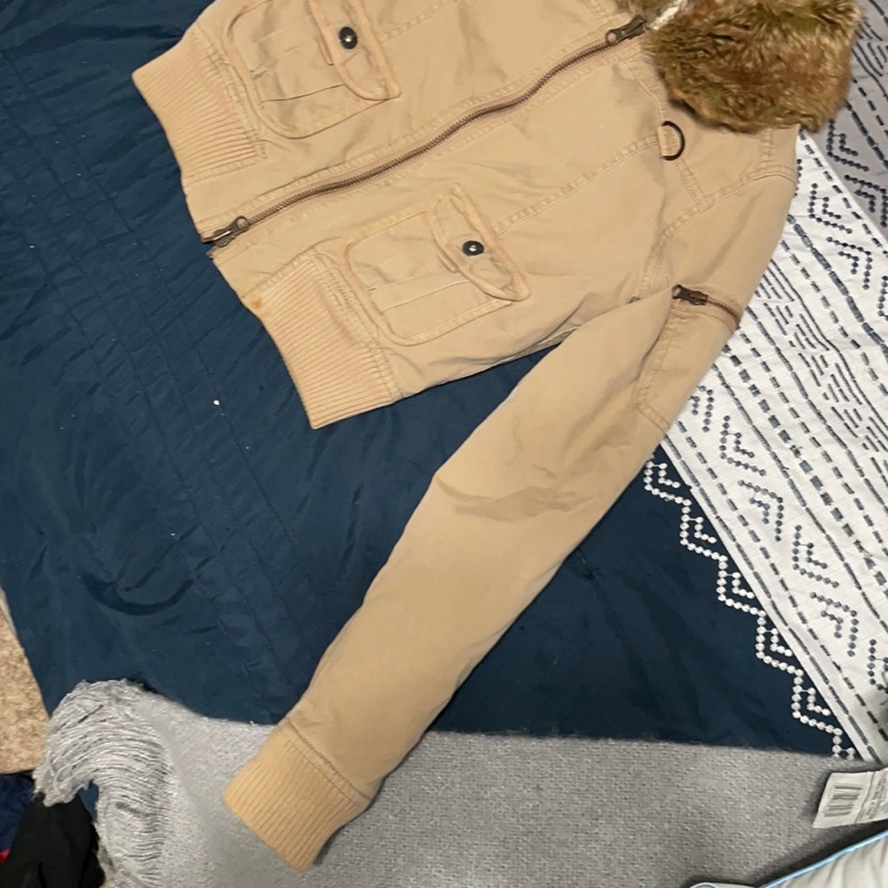 Guess Jacket - Picture 3 of 9